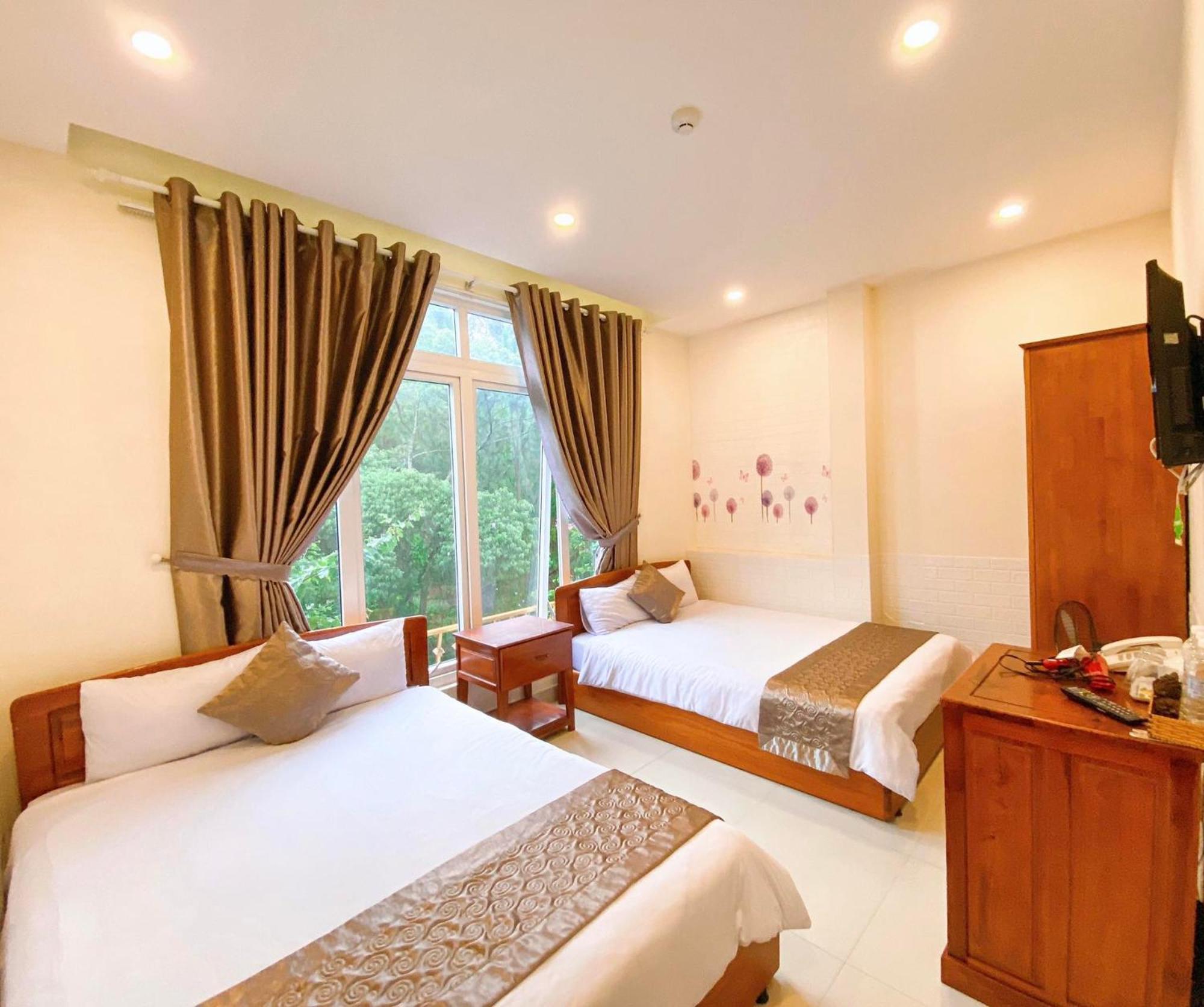 Dong Viet Hotel Đà Lạt Ngoại thất bức ảnh